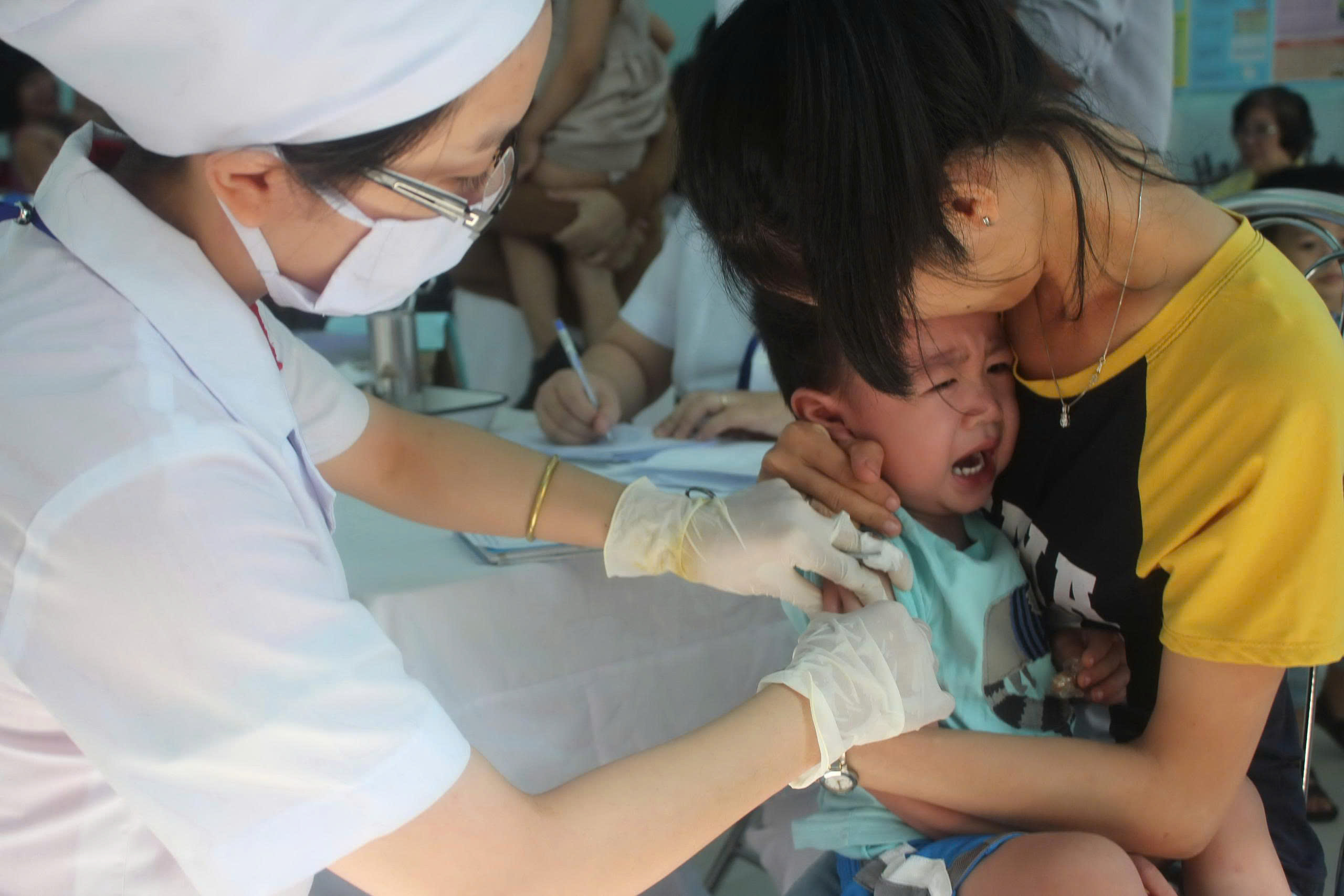 Tăng cường nâng cao chất lượng Chương trình Tiêm chủng mở rộng sau giám sát hỗ trợ tuyến cơ sở